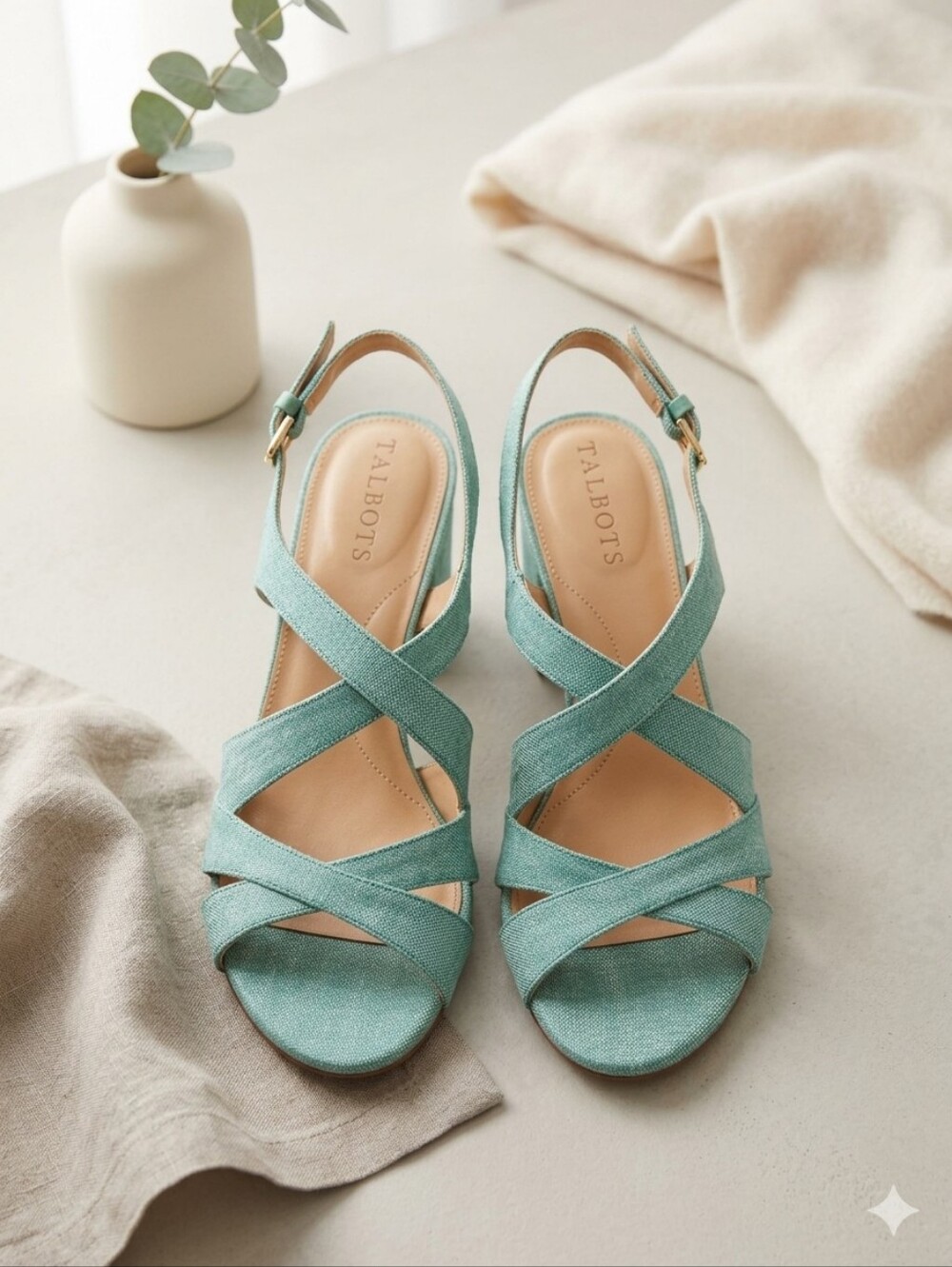 Talbots Linen Sandal Size 6.5 Color Green